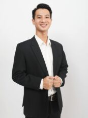 Professional Headshots & Executive Portraits
